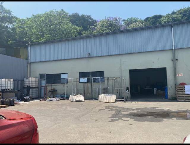 200M² WAREHOUSE TO LET IN BRIARDENE